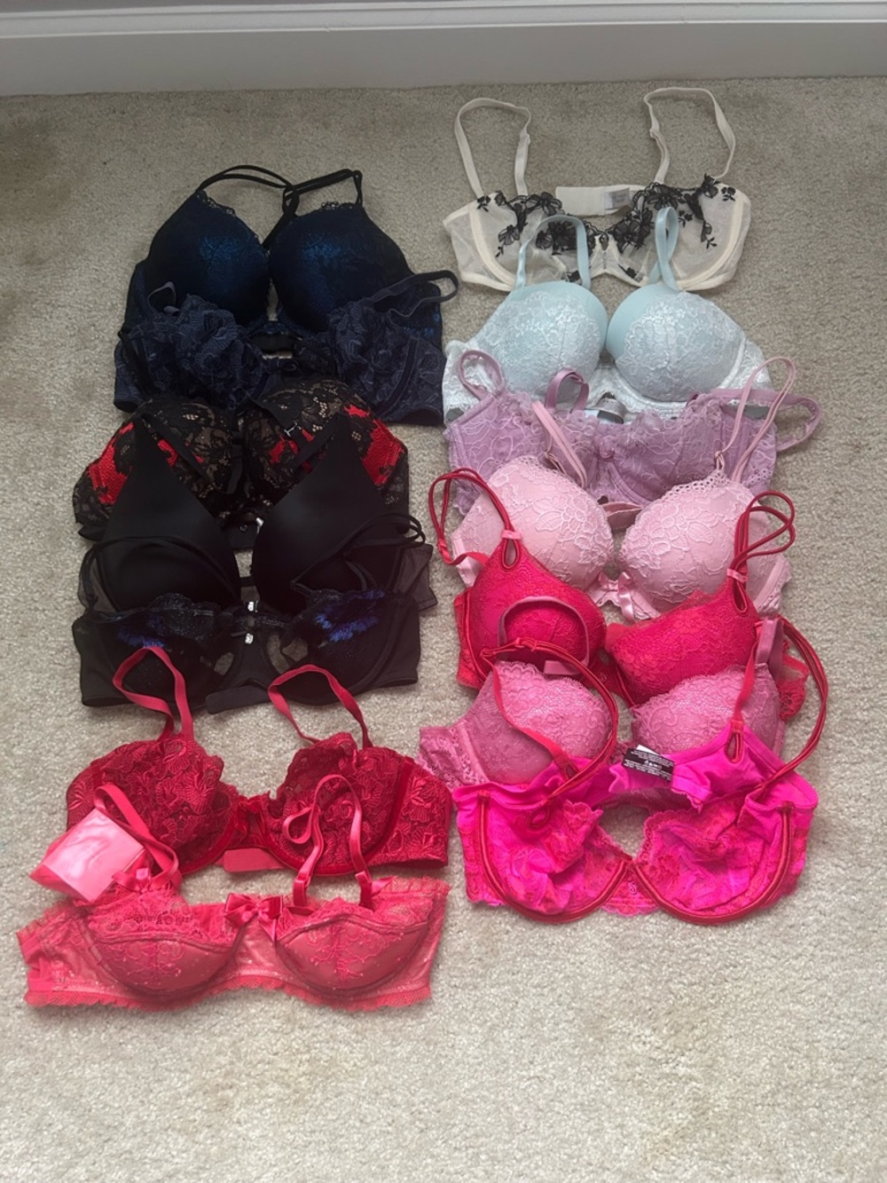 HUGE LOT 14 Victoria’s Secret Bras - Assorted Pink, Red, Black, Blue, Cream 36B